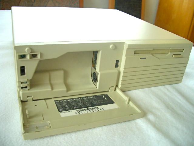 Amstrad PC 4386SX (2).JPG